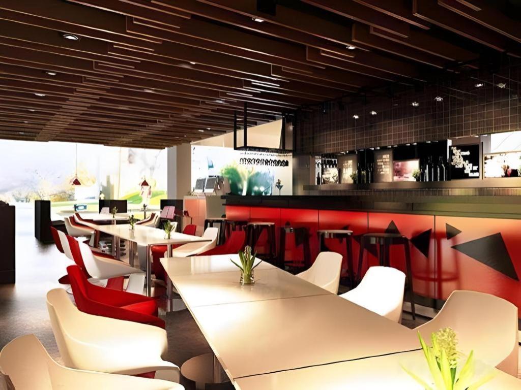 G Suites Hotel By Amithya Surabaja Zewnętrze zdjęcie